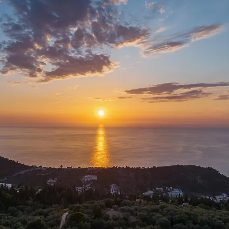 Zenvillas Áyios Nikítas