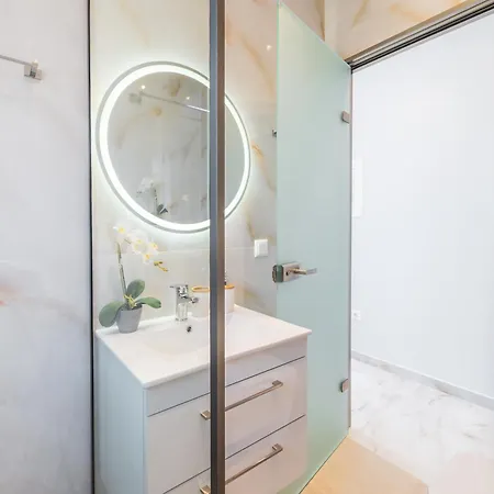 Zenvillas Vila *