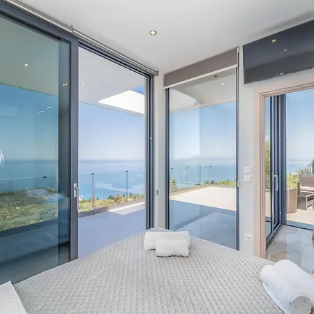 Zenvillas Vila *