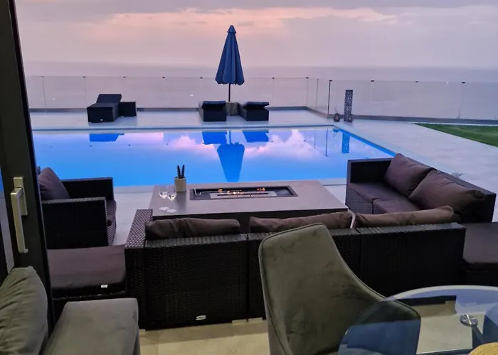 Zenvillas Áyios Nikítas